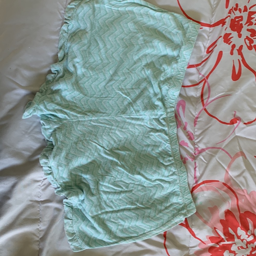 Shorts - Picture 2 of 2
